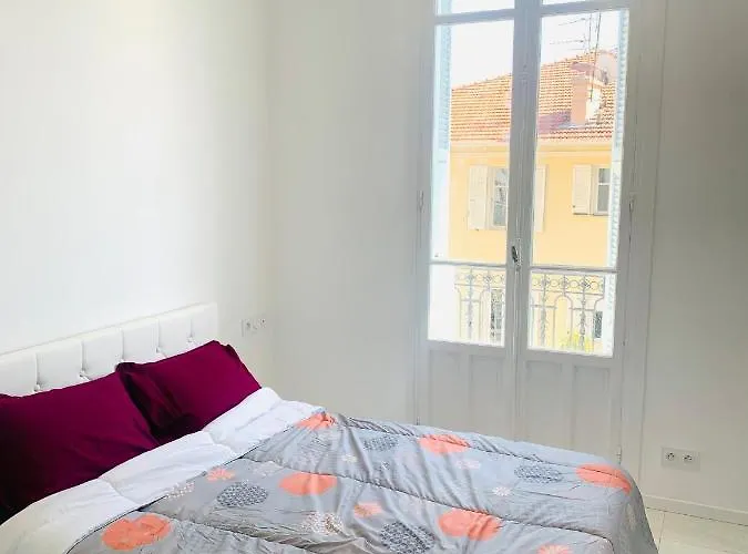 Cadette, A 200m De Monaco Lejlighed