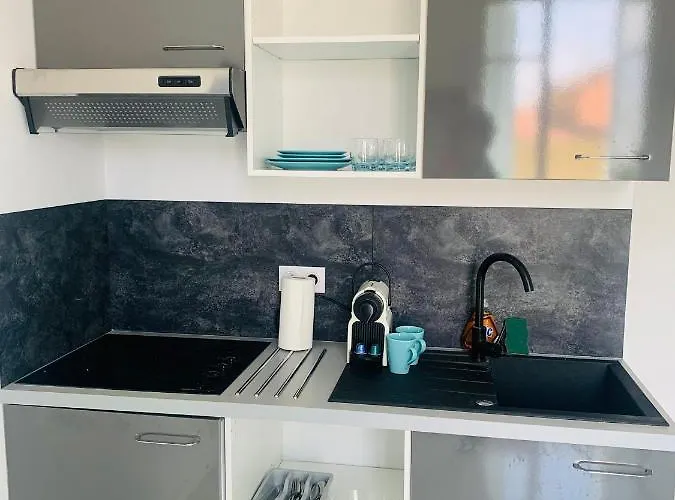 Cadette, A 200m De Monaco Lejlighed *