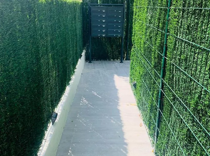 Cadette, A 200m De Monaco * Босолей